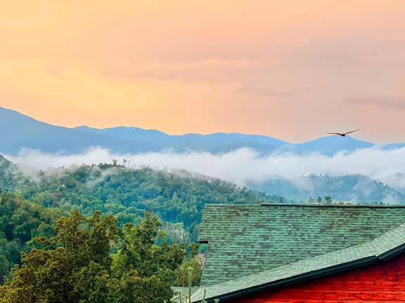 Epic Views Hot Tub Theater Gatlinburg UptheAnte TN - Image 1